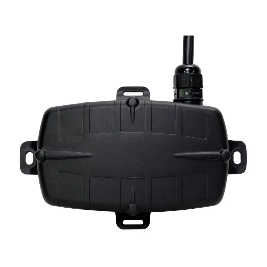 G70 GPS tracker with multiple I/Os and Bluetooth® gateway for monitoring run hours, odometer readings, and environmental sensors on construction and marine assets