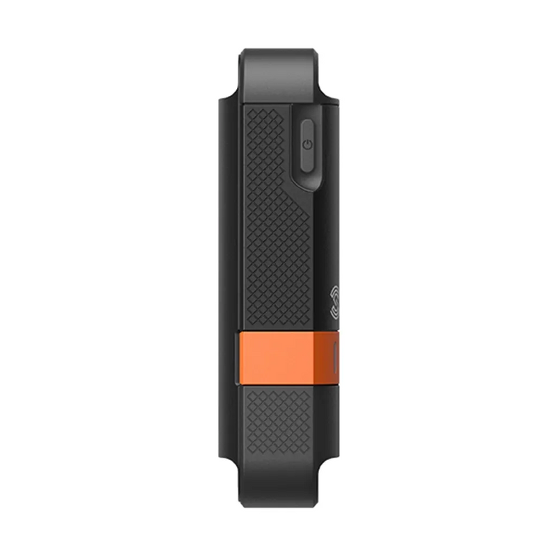 Reliable SPOT Gen4 GPS messenger for communication outside mobile coverage